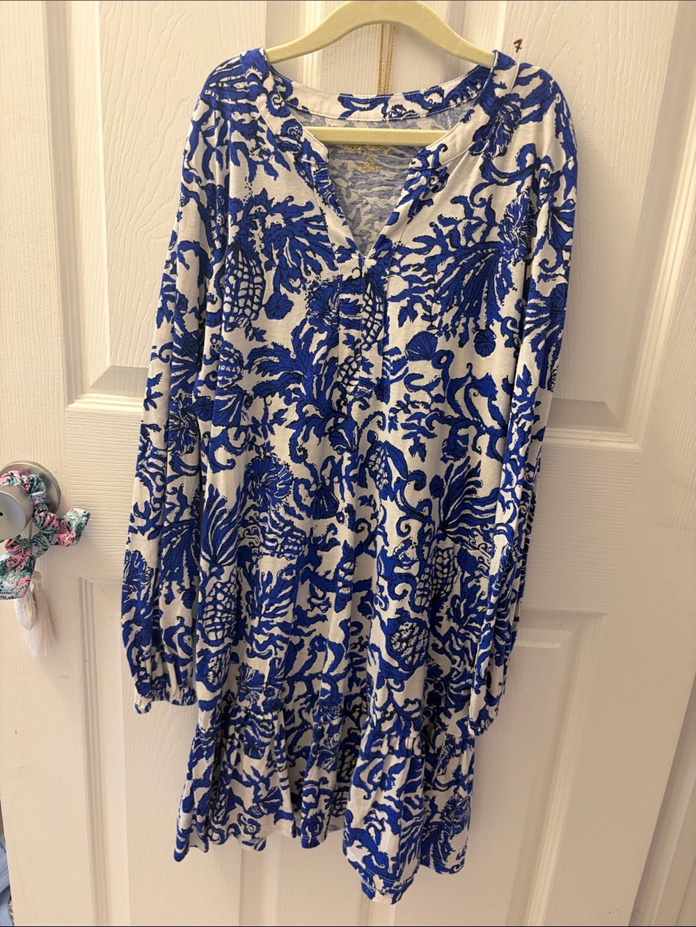 Lilly Pulitzer White and Blue Long Sleeve Printed Dress. KIDS XL size 12-14